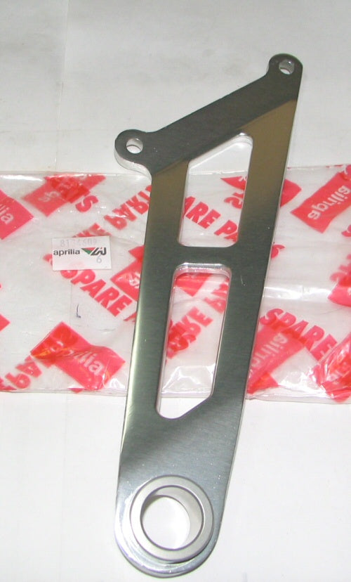 AP8134609 Exhaust hanger