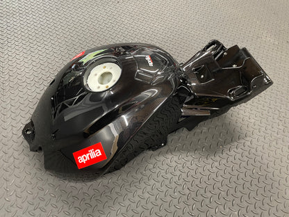 B04512700XN2 Fuel Tank